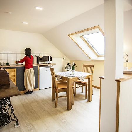 Boardinghouse Remchingen Baan Arun Apartment Bagian luar foto