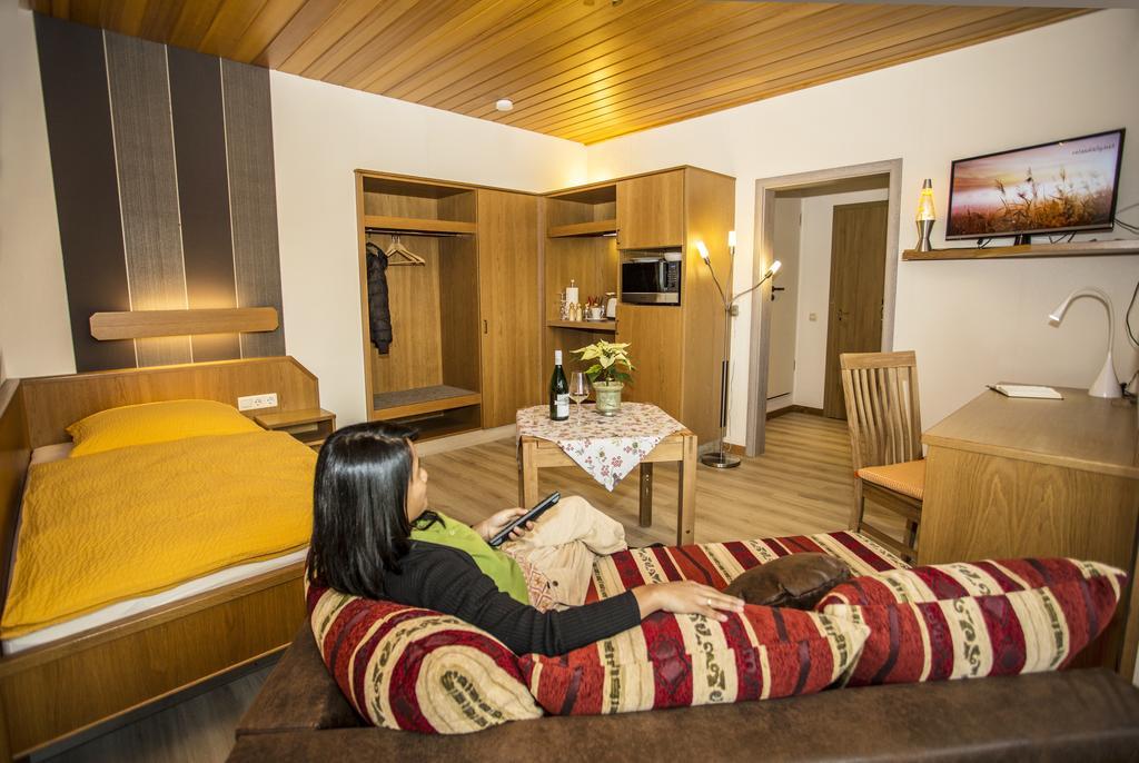 Boardinghouse Remchingen Baan Arun Apartment Bagian luar foto