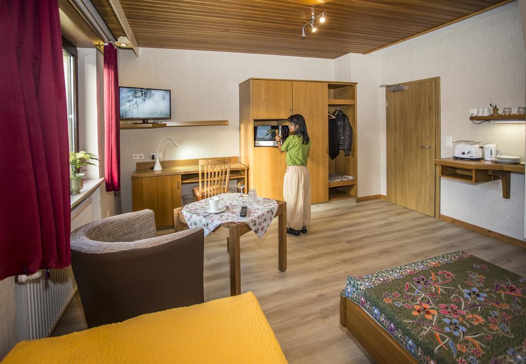 Boardinghouse Remchingen Baan Arun Apartment Bagian luar foto
