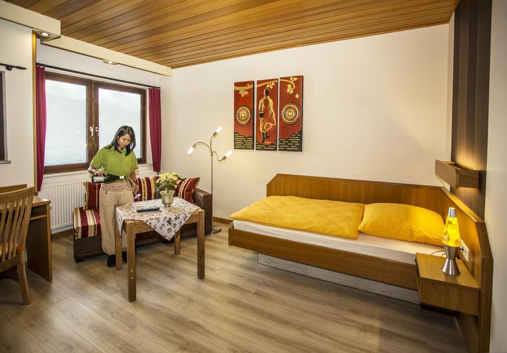 Boardinghouse Remchingen Baan Arun Apartment Bagian luar foto