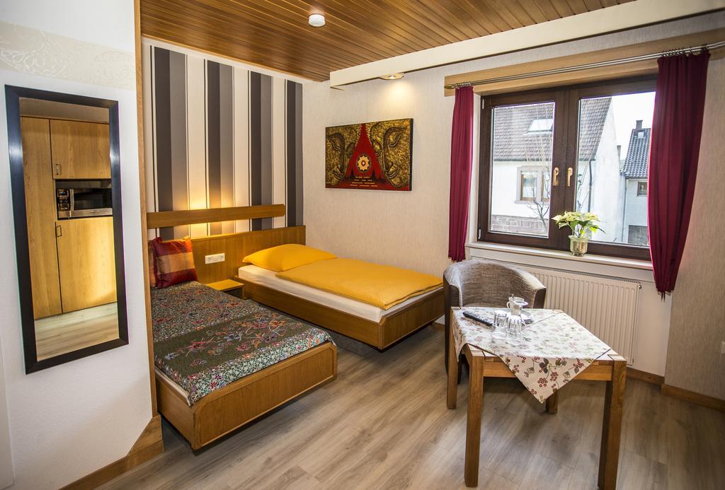 Boardinghouse Remchingen Baan Arun Apartment Bagian luar foto