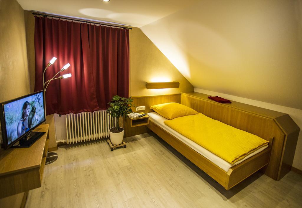 Boardinghouse Remchingen Baan Arun Apartment Bagian luar foto